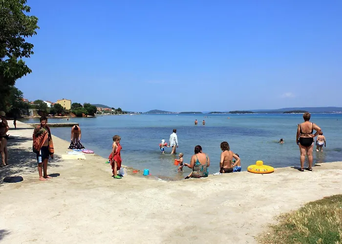 By The Sea Tkon, Pasman - 24211